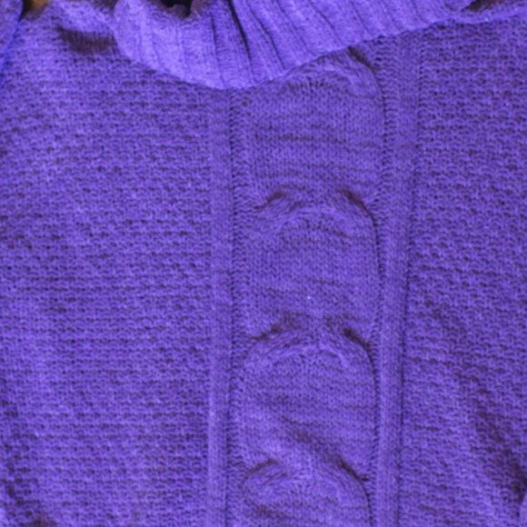 Seven7 Ladies Size M Textured Purple Chenille Sweater - Picture 2 of 3